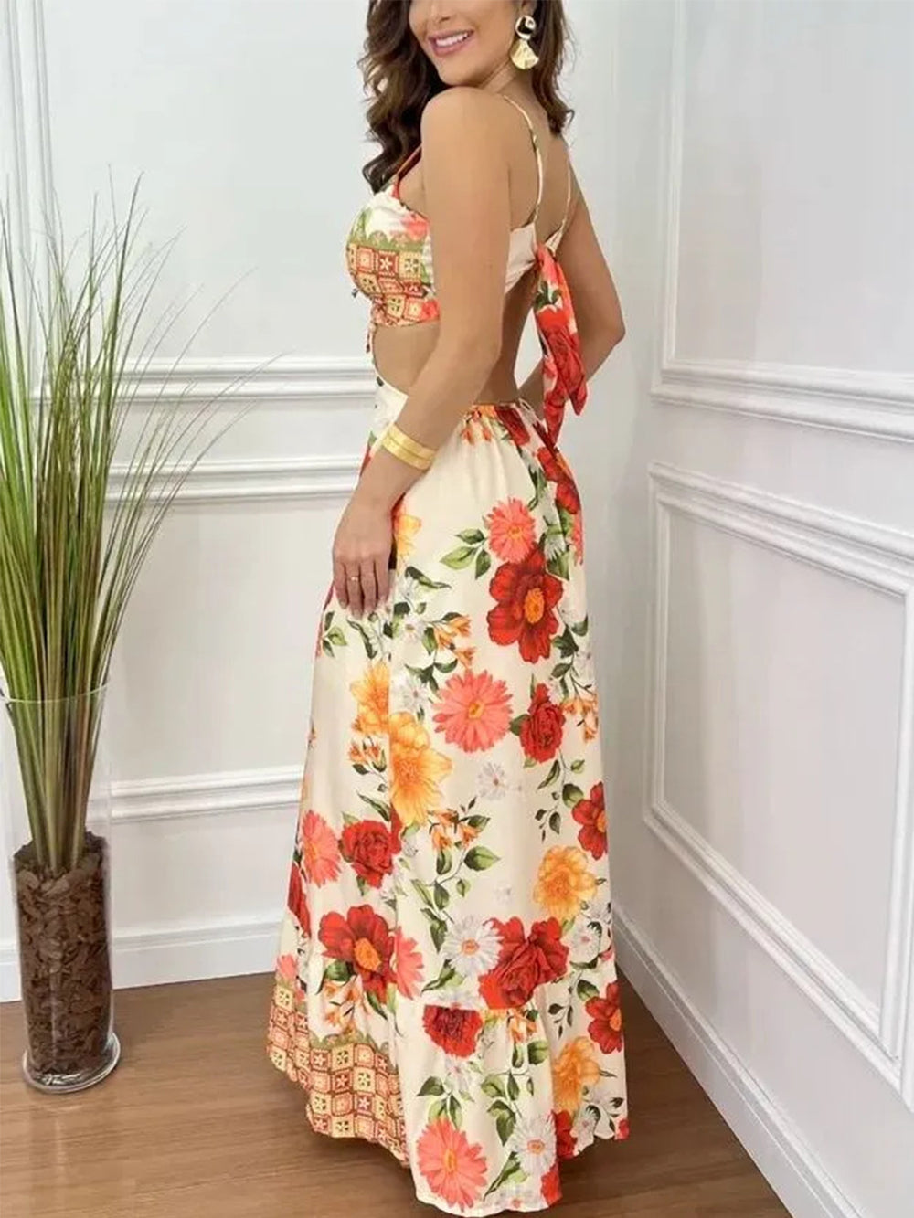 Beautifully Crafted Dress in a Classic Style