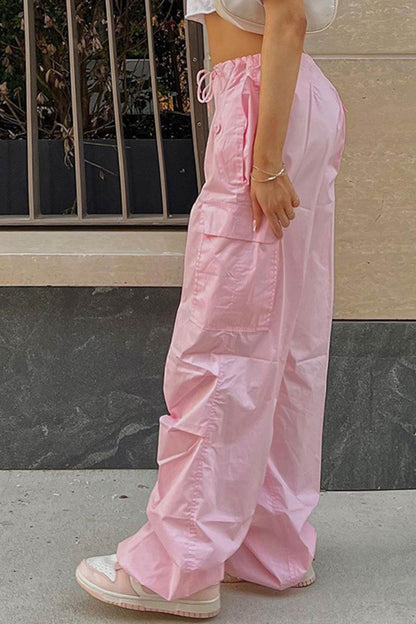 Well Tailored Pants with a Graceful Silhouette