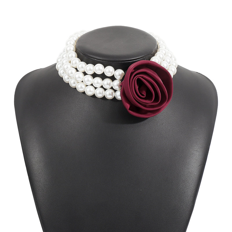 Charming Pearl Necklace for Any Occasion