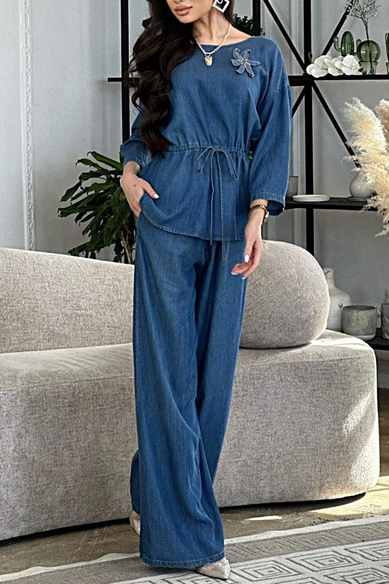 Classic Vintage Pants with a Flattering Fit