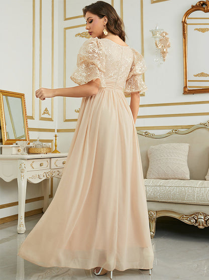 Gracefully Styled Dress for Any Occasion