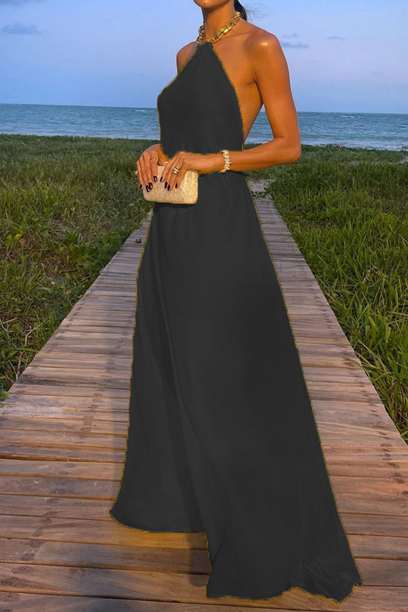 Beautifully Finished Dress in a Timeless Design