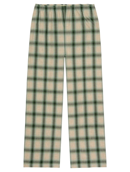 Effortlessly Elegant Pants with a Timeless Design