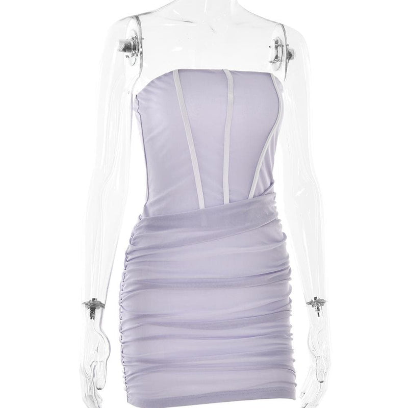 Beautifully Finished Dress in a Timeless Design