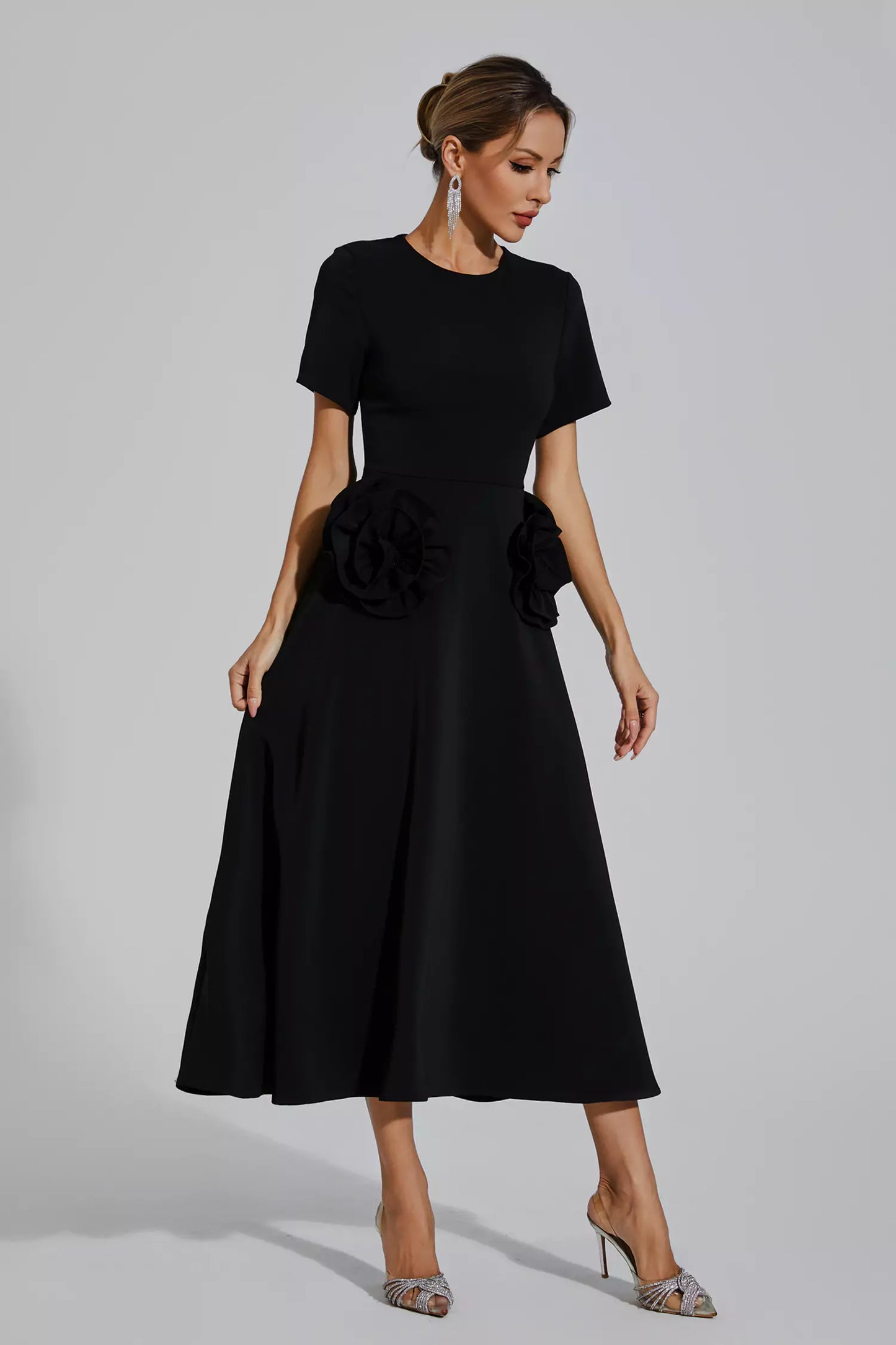 Polished Dress with an Effortless Classic Look