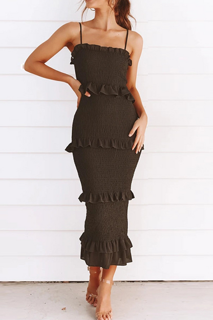 Well Tailored Dress with a Graceful Silhouette