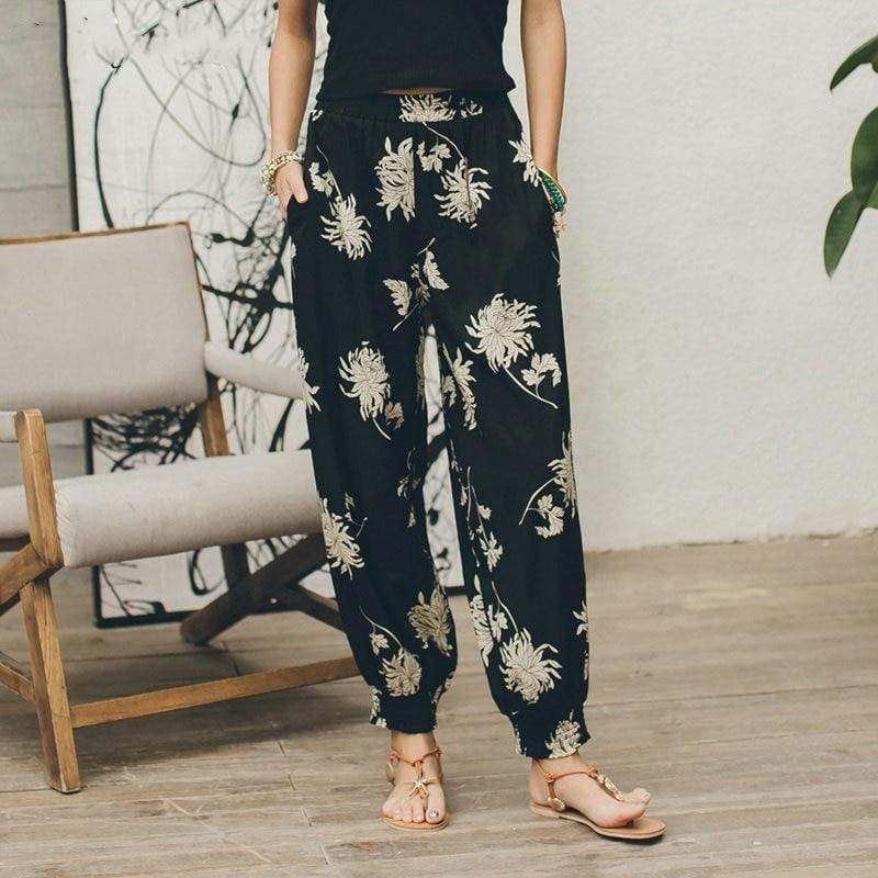 Sophisticated Pants with a Clean Classic Look