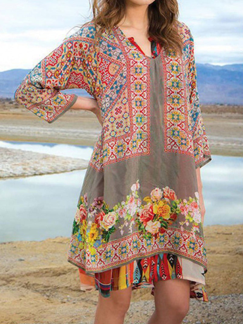 Effortlessly Elegant Dress with a Timeless Design