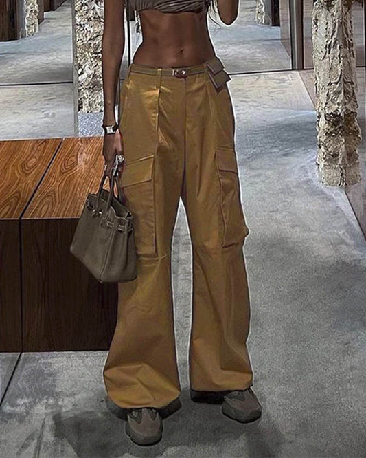 Sophisticated Pants with a Clean Classic Look