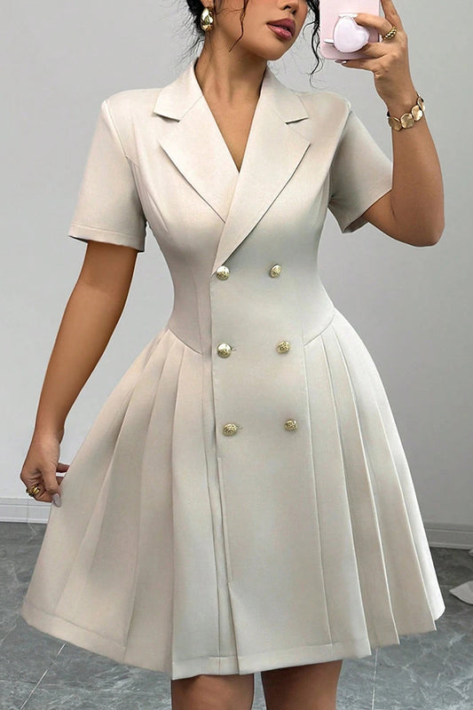 Classic Vintage & Enduringly Stylish Dress
