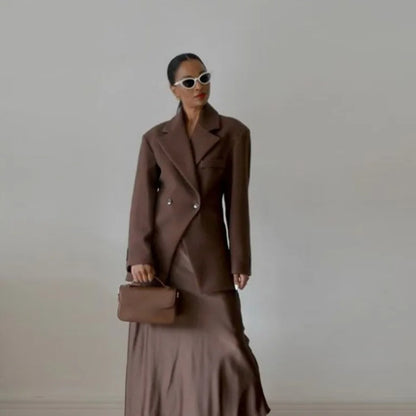 Polished Garment with an Effortless Classic Look