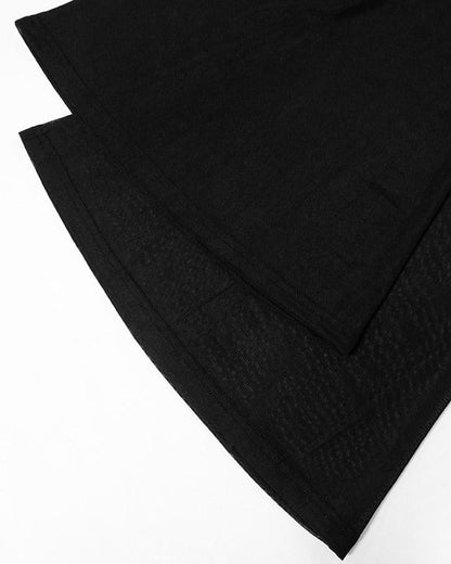 Well Tailored Pants with a Graceful Silhouette