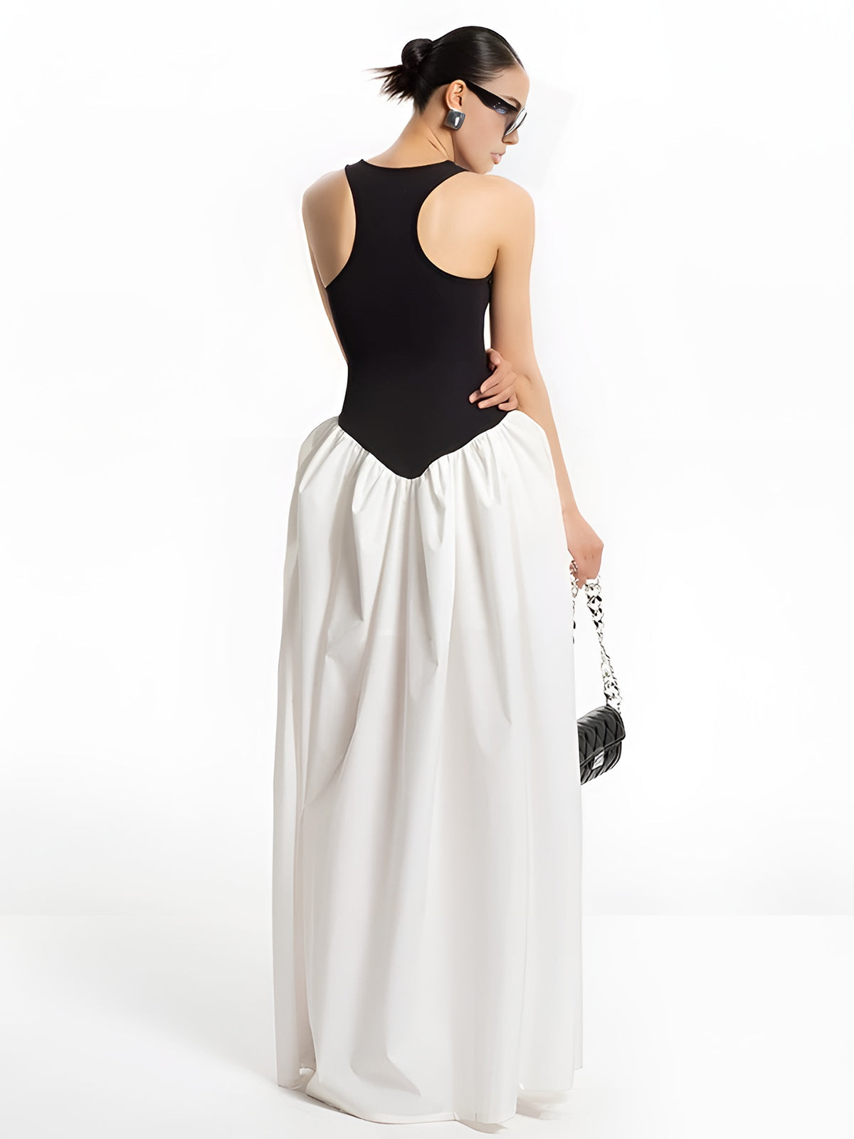 Sophisticated Dress with a Clean Classic Look
