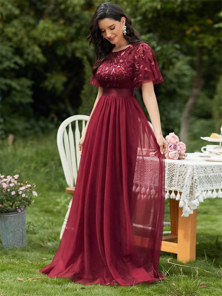 Elegantly Styled Dress for Everyday Wear