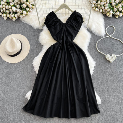 Classic Vintage Dress with a Flattering Fit