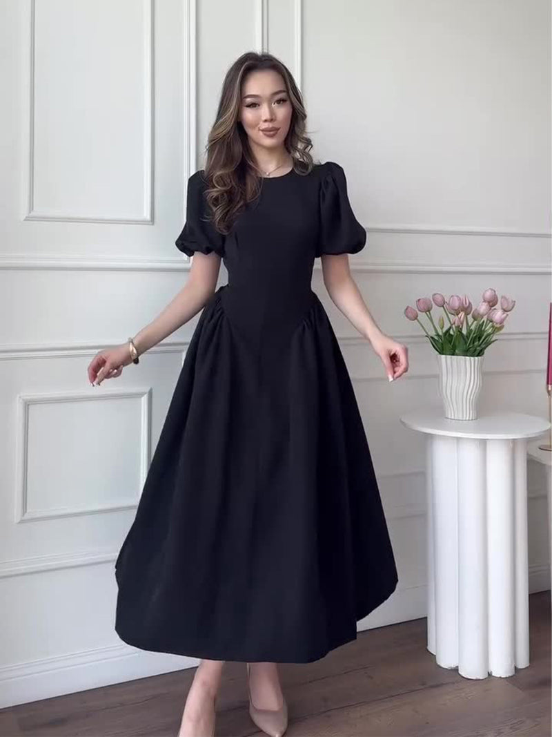 Polished Dress with an Effortless Classic Look