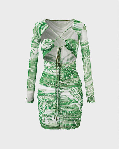 Beautifully Crafted Dress in a Classic Style