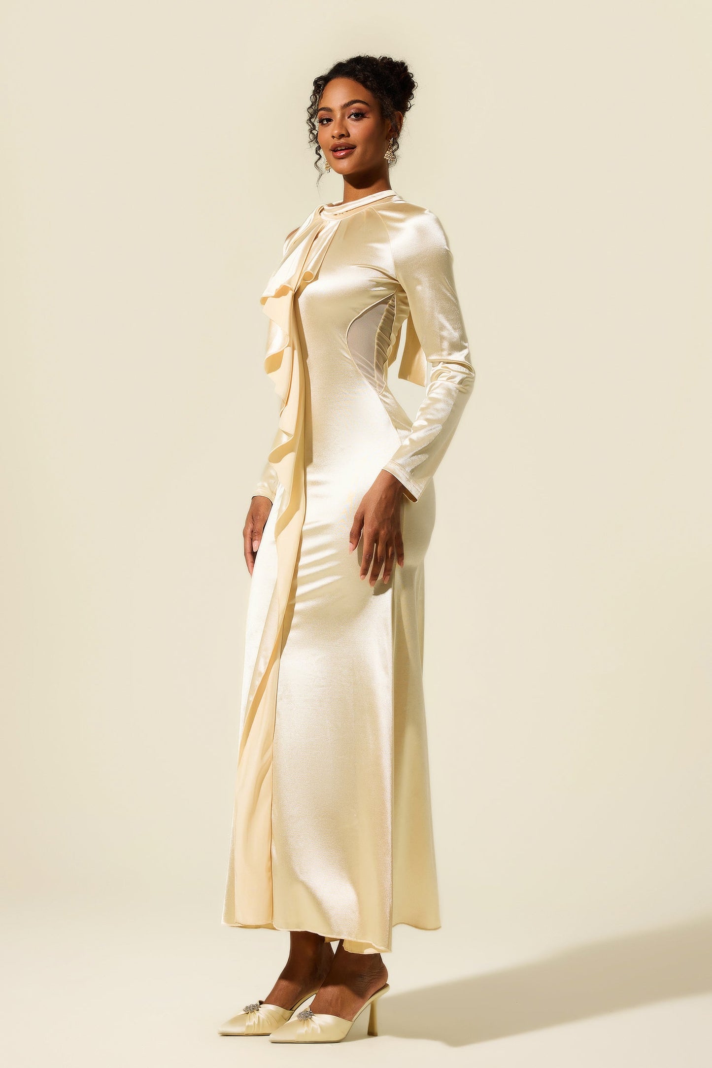 A Vintage Style Dress with Delicate Timeless Details
