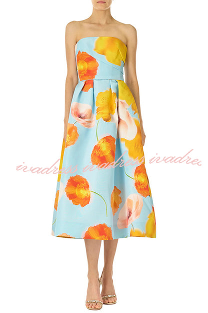 Classic Vintage Dress with a Flattering Fit