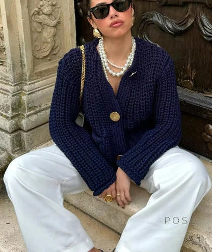 Elegantly Styled Cardigan for Everyday Wear