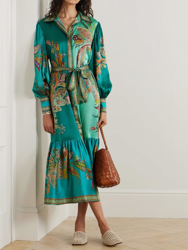 Classic Vintage & Enduringly Stylish Dress