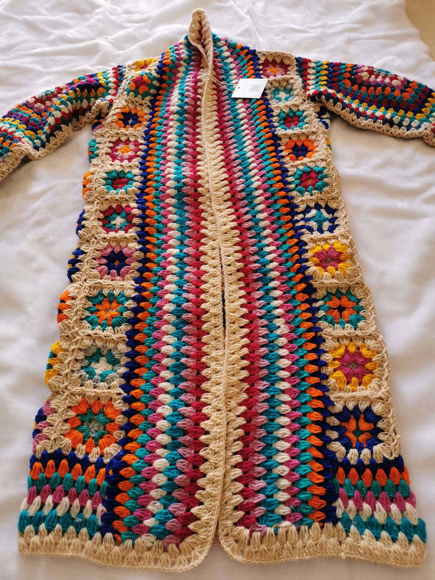 Beautifully Crafted Cardigan in a Classic Style