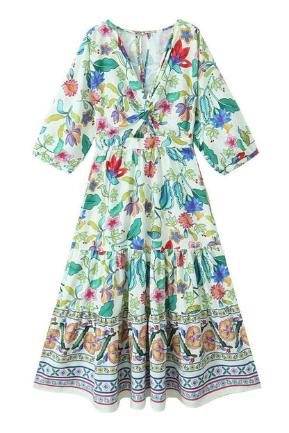 Effortlessly Elegant Dress with a Timeless Design