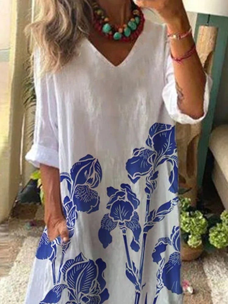 Classic Vintage Dress with a Flattering Fit
