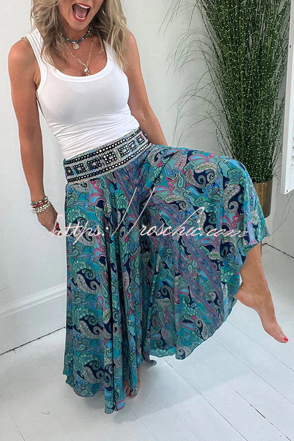 Elegantly Styled Pants for Everyday Wear