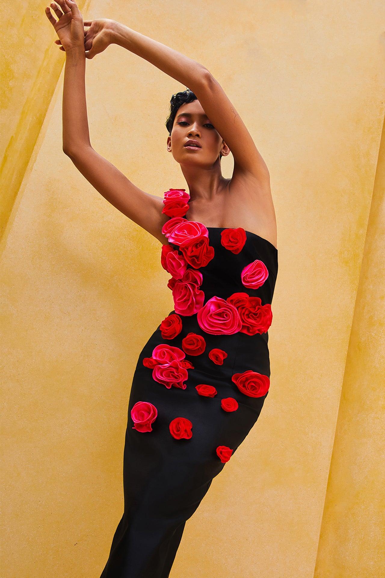 Classic Vintage Dress with a Flattering Fit