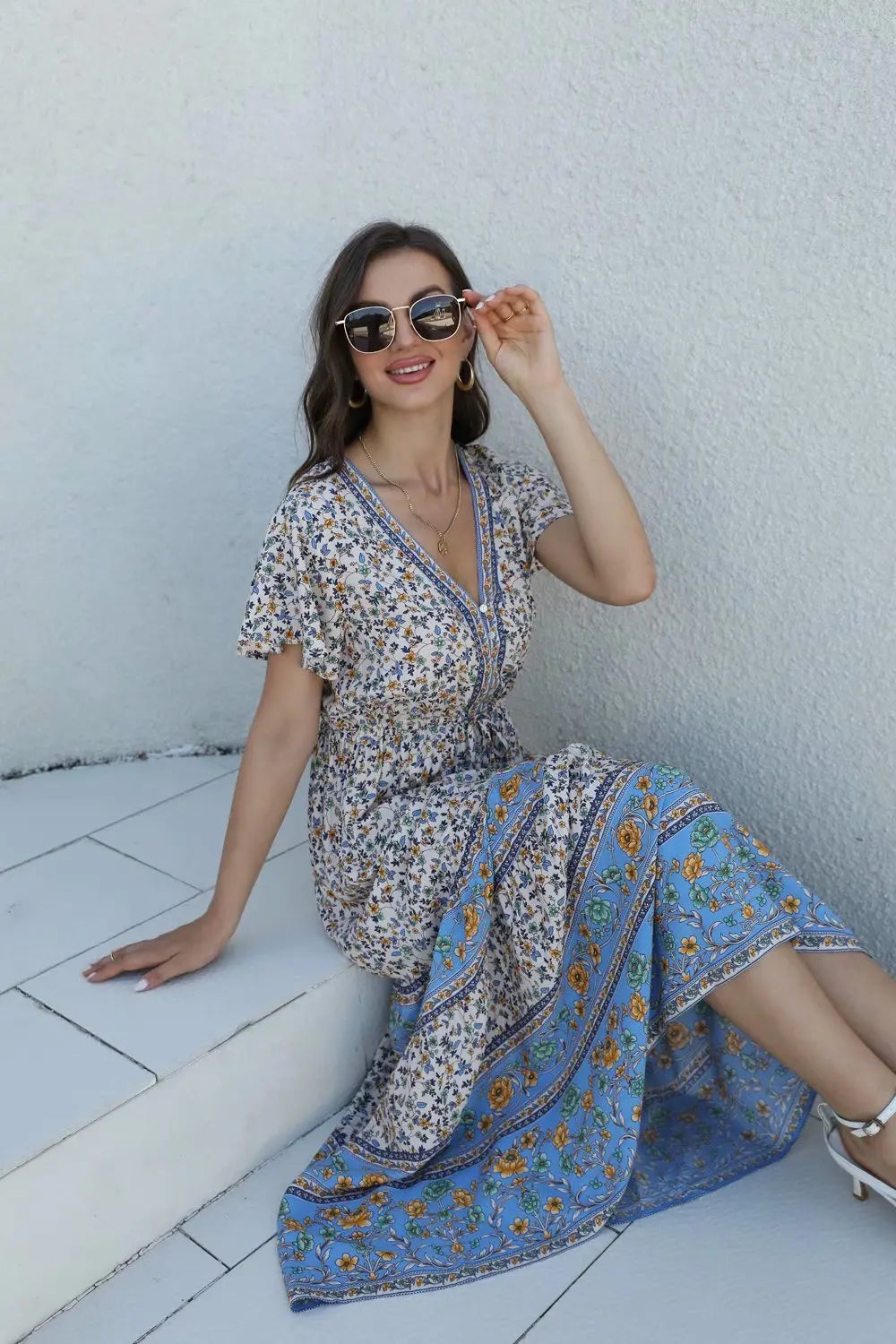 Polished Dress with an Effortless Classic Look