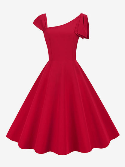 Well Tailored Dress with a Graceful Silhouette