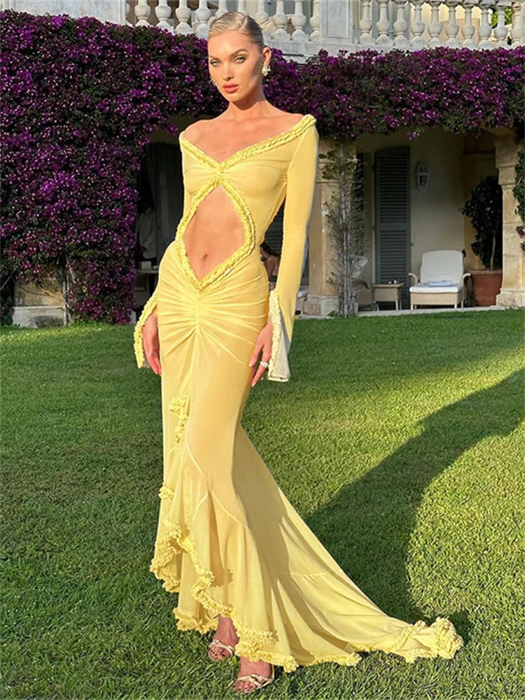 Effortlessly Elegant Dress with a Timeless Design