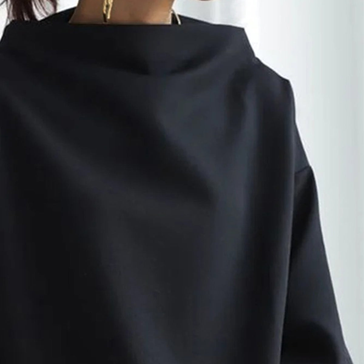 Beautifully Finished Sweater in a Timeless Design