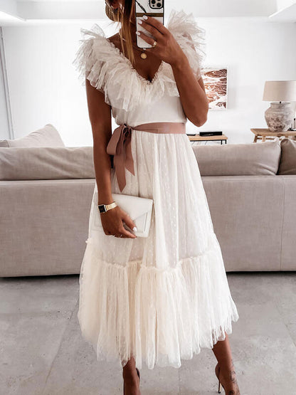 Beautifully Crafted Dress in a Classic Style