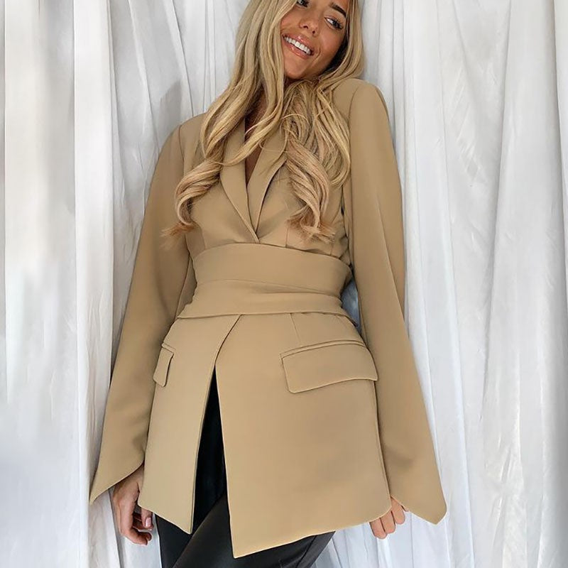 Sophisticated Garment with a Clean Classic Look