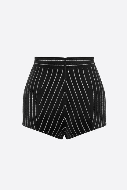 Sophisticated Garment with a Clean Classic Look