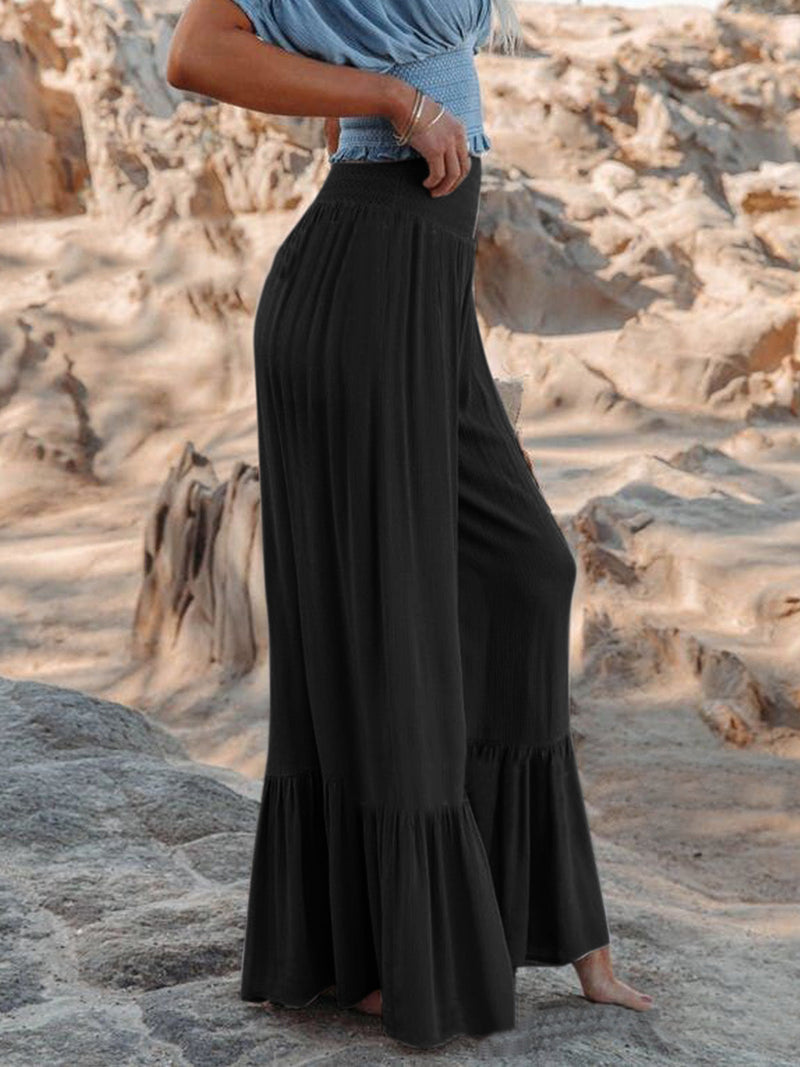 Well Tailored Pants with a Graceful Silhouette