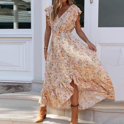 Effortlessly Elegant Dress with a Timeless Design