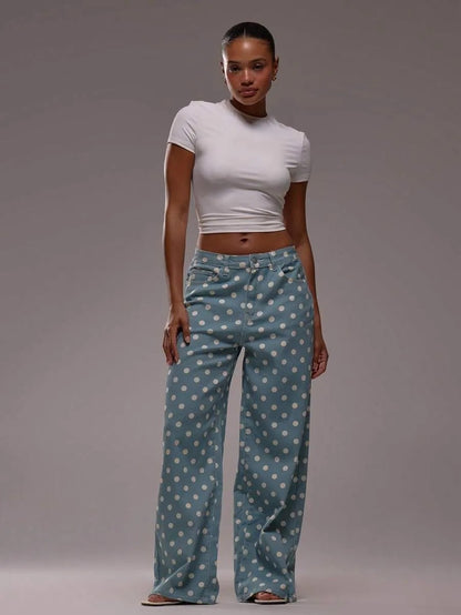 Sophisticated Garment with a Clean Classic Look