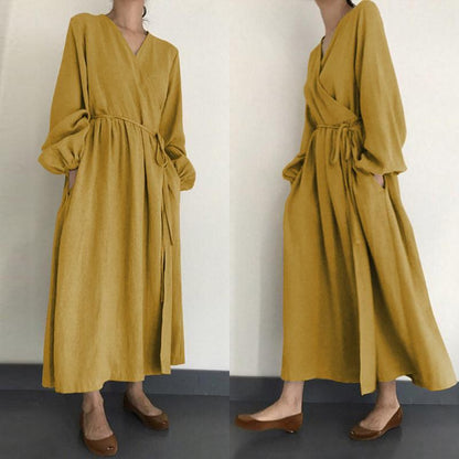 Sophisticated Dress with a Clean Classic Look