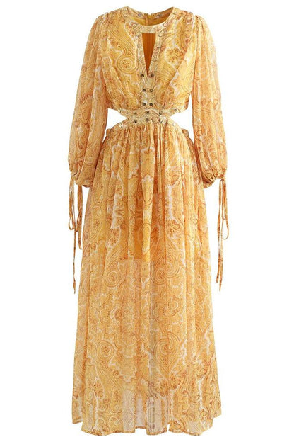 Gracefully Styled Dress for Any Occasion