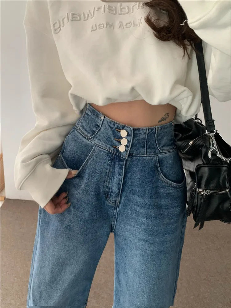 A Vintage Style Pants with Delicate Timeless Details