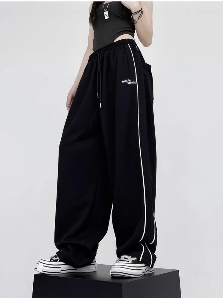 Polished Pants with an Effortless Classic Look