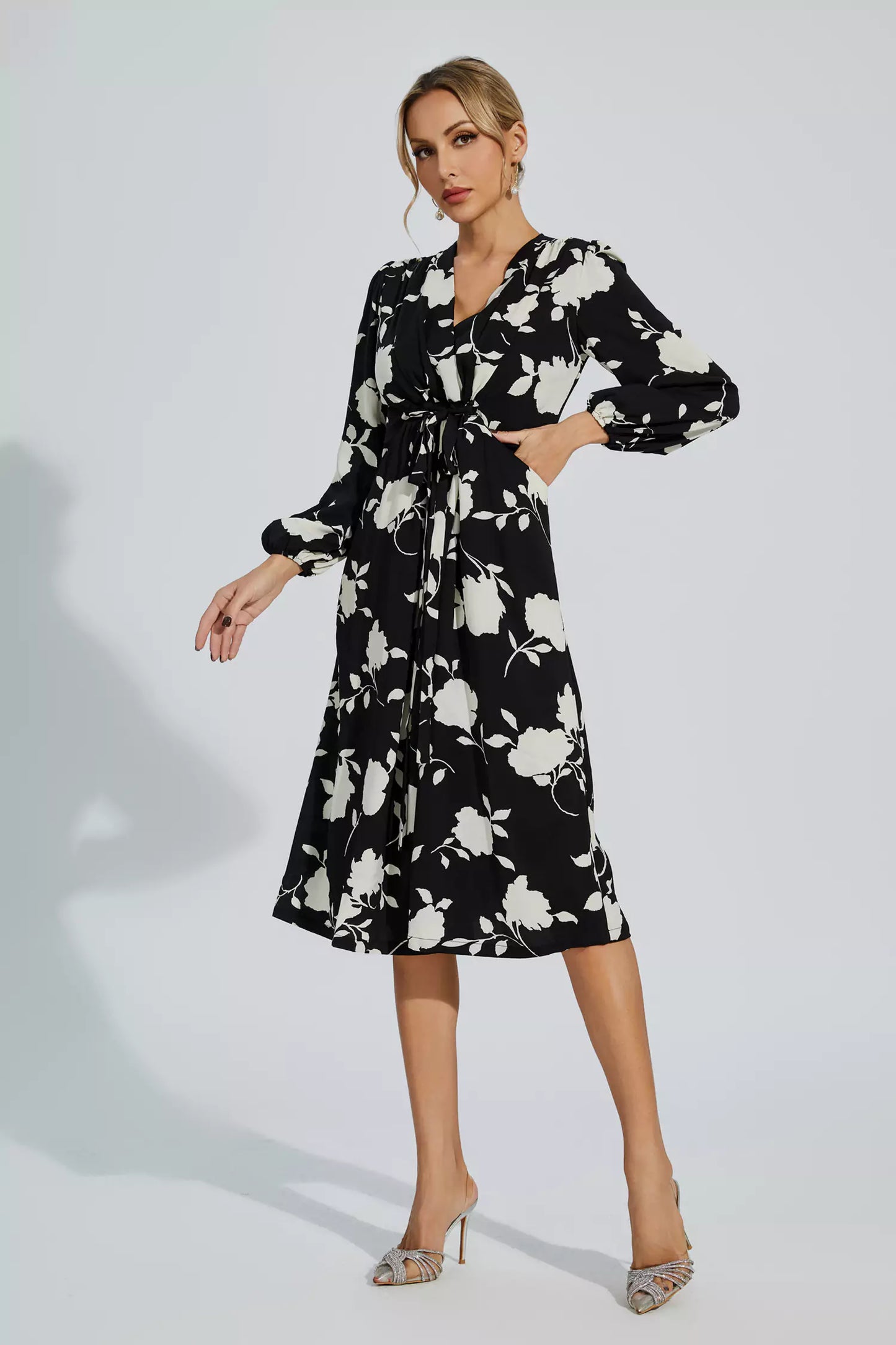 Polished Dress with an Effortless Classic Look