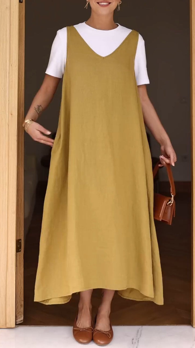 A Vintage Style Dress with Delicate Timeless Details