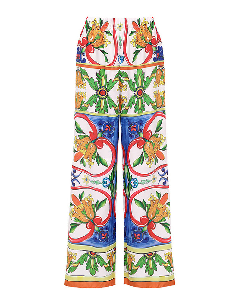Effortlessly Elegant Garment with a Timeless Design
