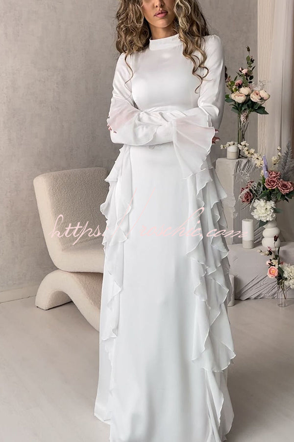 Sophisticated Dress with a Clean Classic Look