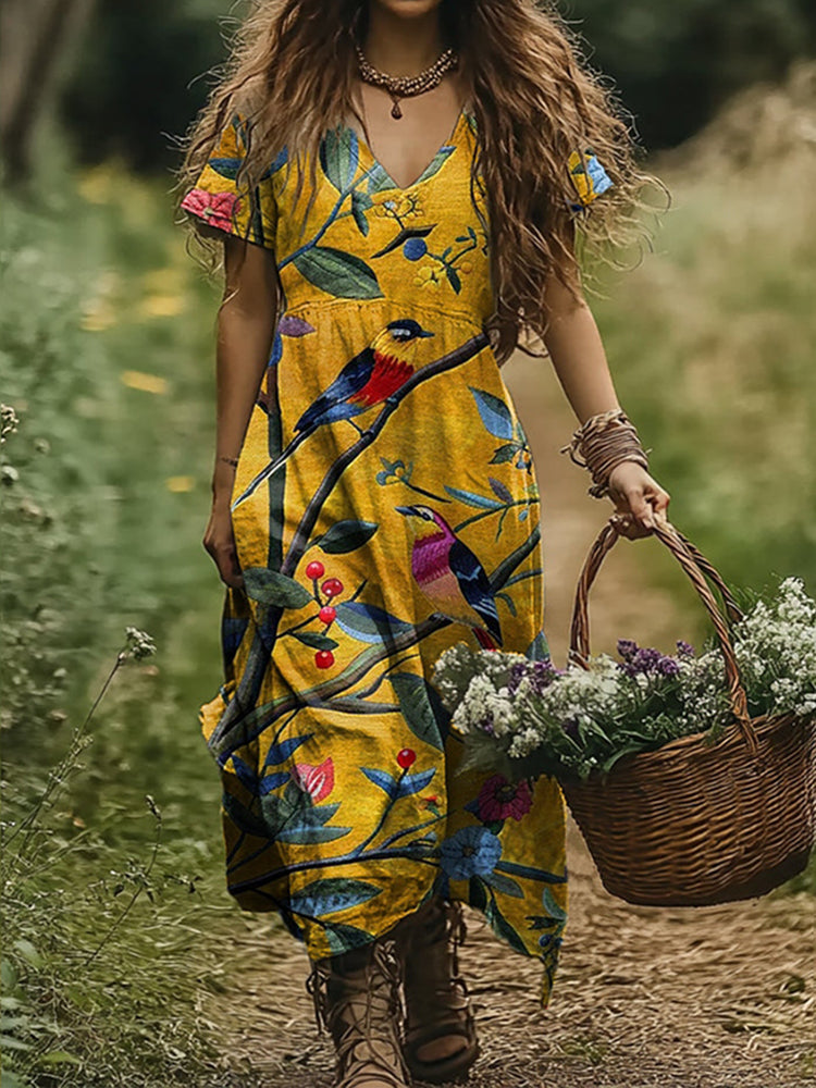 Classic Vintage Dress with a Flattering Fit