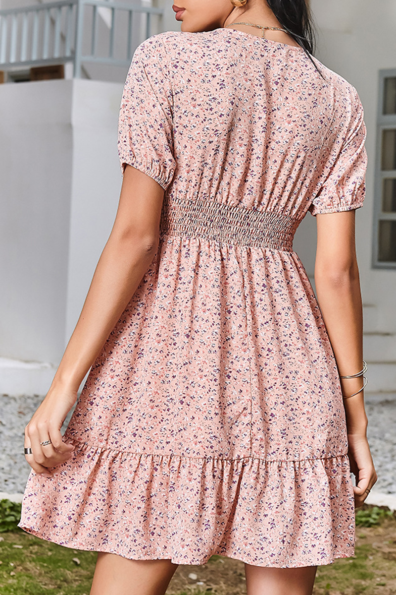 Sophisticated Dress with a Clean Classic Look